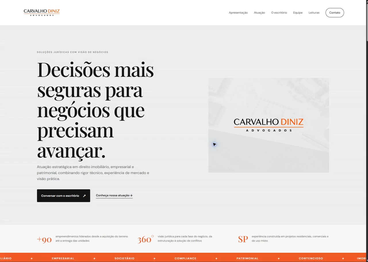 Tela real de Portfólio de advocacia